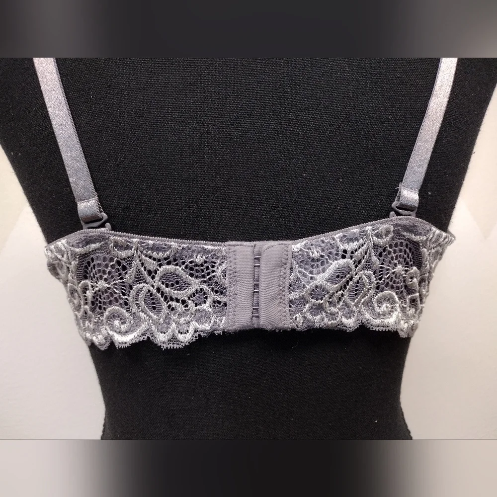 Maidenform sculpted cup underwire bra 38D - Picture 3 of 12